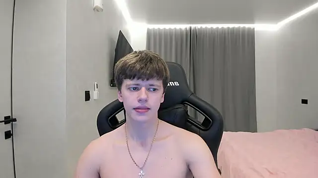 Snapshot of bonekoambalabu chatting on 03-16-26, 11:09 bonekoambalabu online show from 03-16-26, 11:09