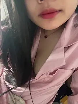 Snapshot of Linh_DuongSexy chatting on 02-27-26, 02:44 Linh DuongSexy online show from 02-27-26, 02:44