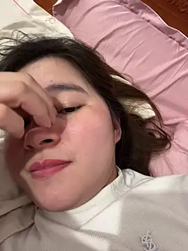 Small big online show from 01-06-26, 01:04