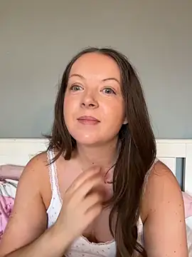 Snapshot of Nova-Vixen chatting on 02-28-26, 09:10 Nova-Vixen online show from 02-28-26, 09:10