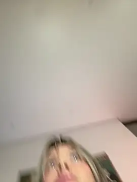 Kylie Mystic online show from 01-15-26, 03:33