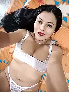 Laura-2026 online show from 01-11-26, 04:17