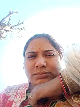 Snapshot of Punam_sing chatting on 01-07-26, 07:44 Punam sing online show from 01-07-26, 07:44