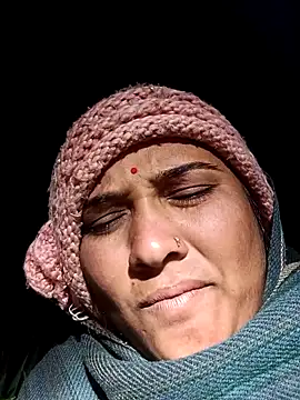 Snapshot of Punam_sing chatting on 01-07-26, 09:50 Punam sing online show from 01-07-26, 09:50