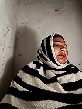 Snapshot of Punam_sing chatting on 01-10-26, 01:07 Punam sing online show from 01-10-26, 01:07