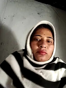 Snapshot of Punam_sing chatting on 01-13-26, 12:05 Punam sing online show from 01-13-26, 12:05