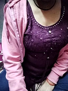 Asnoor khan online show from 02-10-26, 08:18