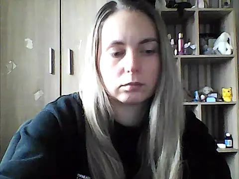 VikiLove765 online show from 01-11-26, 11:04