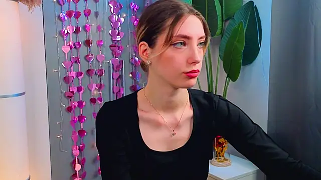 BrianneMallory online show from 02-20-26, 08:16