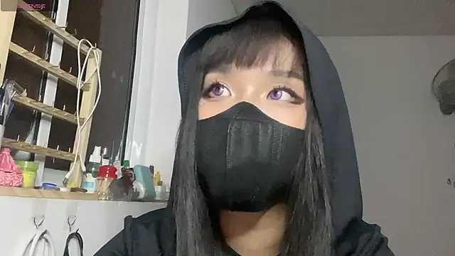 Snapshot of Tieu-May chatting on 02-14-26, 05:21 Tieu-May online show from 02-14-26, 05:21