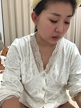 Snapshot of Aweiwei558 chatting on 01-07-26, 12:29 Aweiwei558 online show from 01-07-26, 12:29