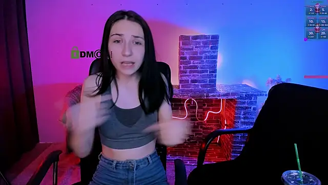 sweetie chloe  online show from 01-08-26, 03:47