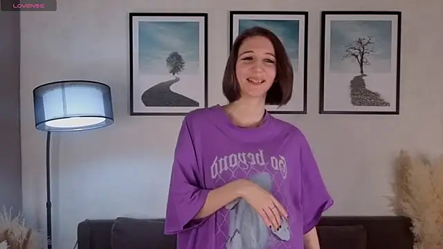 Snapshot of EnaFabiano chatting on 01-12-26, 01:55 EnaFabiano online show from 01-12-26, 01:55