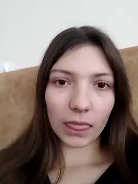 Snapshot of LunaTori456 chatting on 01-06-26, 10:30 LunaTori456 online show from 01-06-26, 10:30