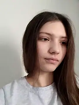 Snapshot of LunaTori456 chatting on 01-12-26, 10:20 LunaTori456 online show from 01-12-26, 10:20