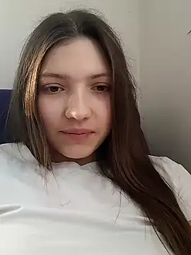 Snapshot of LunaTori456 chatting on 01-13-26, 11:15 LunaTori456 online show from 01-13-26, 11:15