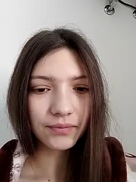 Snapshot of LunaTori456 chatting on 01-14-26, 09:04 LunaTori456 online show from 01-14-26, 09:04