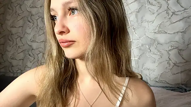 CutieValir online show from 01-05-26, 07:17