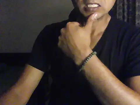 Snapshot of Moh-Moksha chatting on 01-14-26, 03:39 Moh-Moksha online show from 01-14-26, 03:39