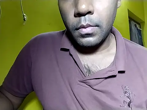 Snapshot of Lucky___05 chatting on 03-02-26, 05:41 Lucky 05 online show from 03-02-26, 05:41