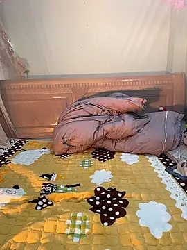 Snapshot of Bong_lovelyy chatting on 01-13-26, 05:13 Bong lovelyy online show from 01-13-26, 05:13