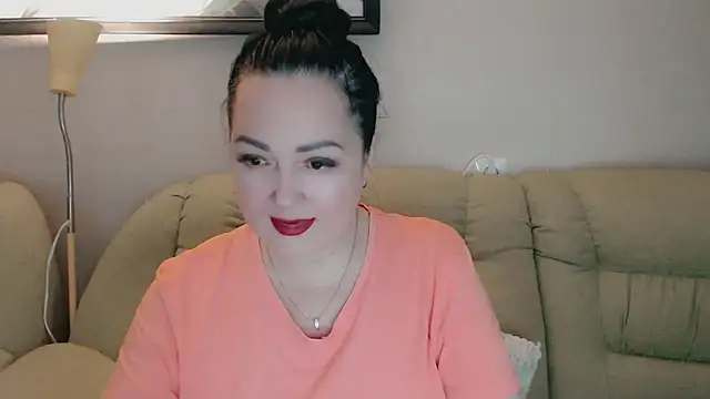 infinity loveliness online show from 11-14-25, 07:07