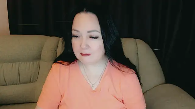 infinity loveliness online show from 11-26-25, 08:04