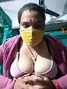 Snapshot of Savita_jatav chatting on 01-12-26, 08:08 Savita jatav online show from 01-12-26, 08:08