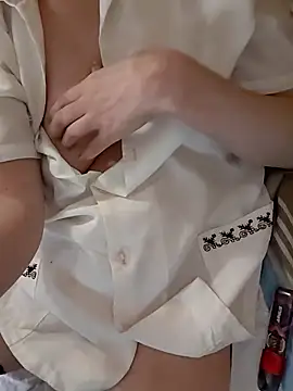 Snapshot of SweetTastes chatting on 02-28-26, 02:18 SweetTastes online show from 02-28-26, 02:18