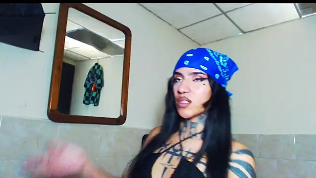 jazmin wolf online show from 01-17-26, 05:49