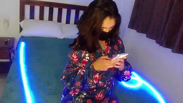 Snapshot of cubomarina chatting on 01-12-26, 07:46 cubomarina online show from 01-12-26, 07:46