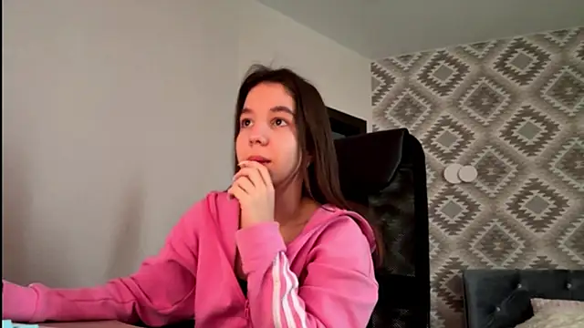 tiffanyrap online show from 01-14-26, 07:14