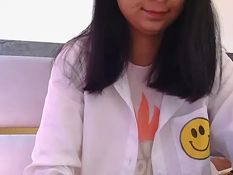 Snapshot of hina_001 chatting on 01-12-26, 06:07 hina 001 online show from 01-12-26, 06:07