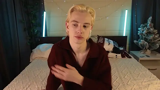 lucidangelok1 online show from 01-08-26, 02:19