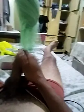 Snapshot of Novinhoxxx chatting on 02-16-26, 05:53 Novinhoxxx online show from 02-16-26, 05:53