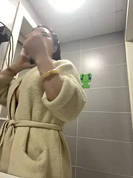 Snapshot of 940940_1688 chatting on 02-08-26, 12:36 940940 1688 online show from 02-08-26, 12:36