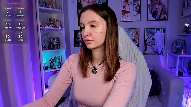 Layla Bloom online show from 02-27-26, 05:35