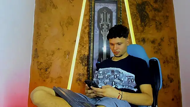 Lucas hot 20 online show from 02-22-26, 07:34