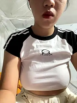 Likine002 online show from 01-06-26, 01:31