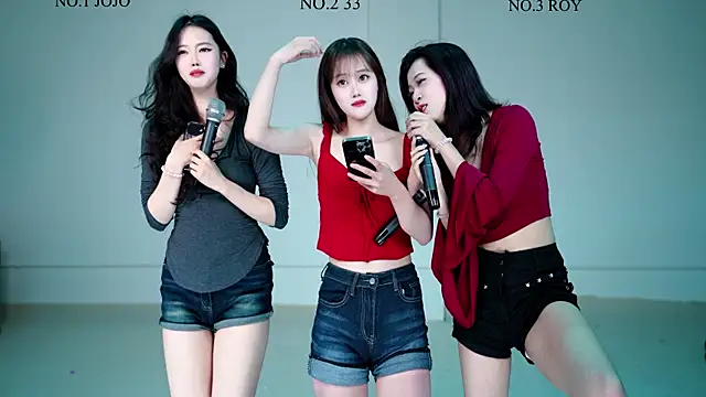 QIANXI 004 online show from 03-08-26, 11:58