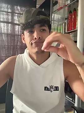 MaxStar26 online show from 04-10-26, 01:05