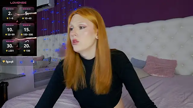 Snapshot of LunaBl1ss chatting on 02-07-26, 04:00 LunaBl1ss online show from 02-07-26, 04:00