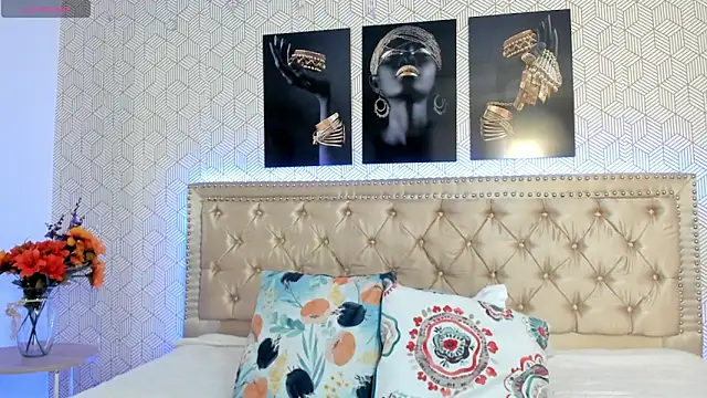 Snapshot of MeganRosseX chatting on 01-15-26, 08:56 MeganRosseX online show from 01-15-26, 08:56