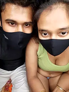 Snapshot of Shalini_Rom chatting on 01-18-26, 12:09 Shalini Rom online show from 01-18-26, 12:09