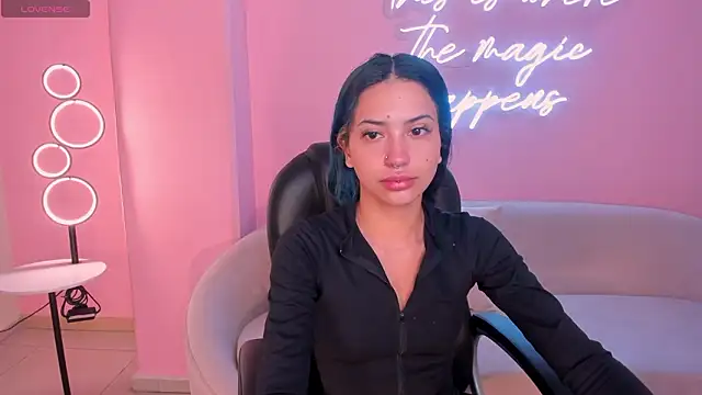 Snapshot of KayraLanne chatting on 02-03-26, 03:59 KayraLanne online show from 02-03-26, 03:59