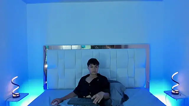 RicciRizzo online show from 02-11-26, 05:45