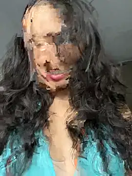 Snapshot of auroramooon chatting on 02-17-26, 03:03 auroramooon online show from 02-17-26, 03:03