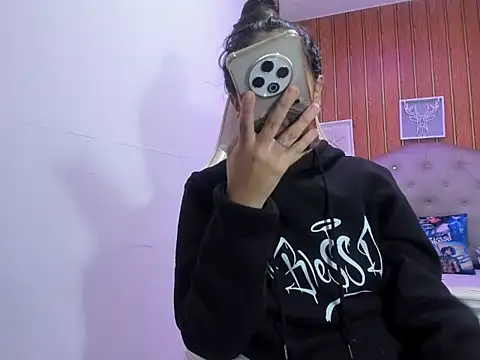 Snapshot of chiquita_lover_ chatting on 02-03-26, 06:57 chiquita lover online show from 02-03-26, 06:57