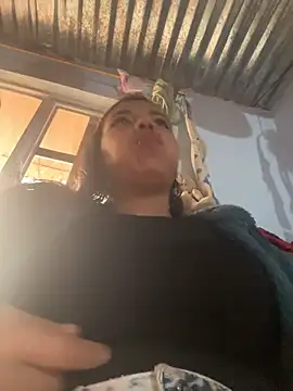 cinthia2011 online show from 02-06-26, 08:23