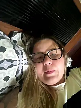 Melmia28 online show from 01-07-26, 02:52